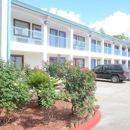 America'S Best Value Inn & Suites - Rosenberg/Houston Экстерьер фото