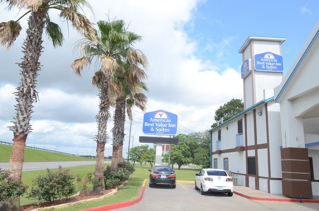 America'S Best Value Inn & Suites - Rosenberg/Houston Экстерьер фото
